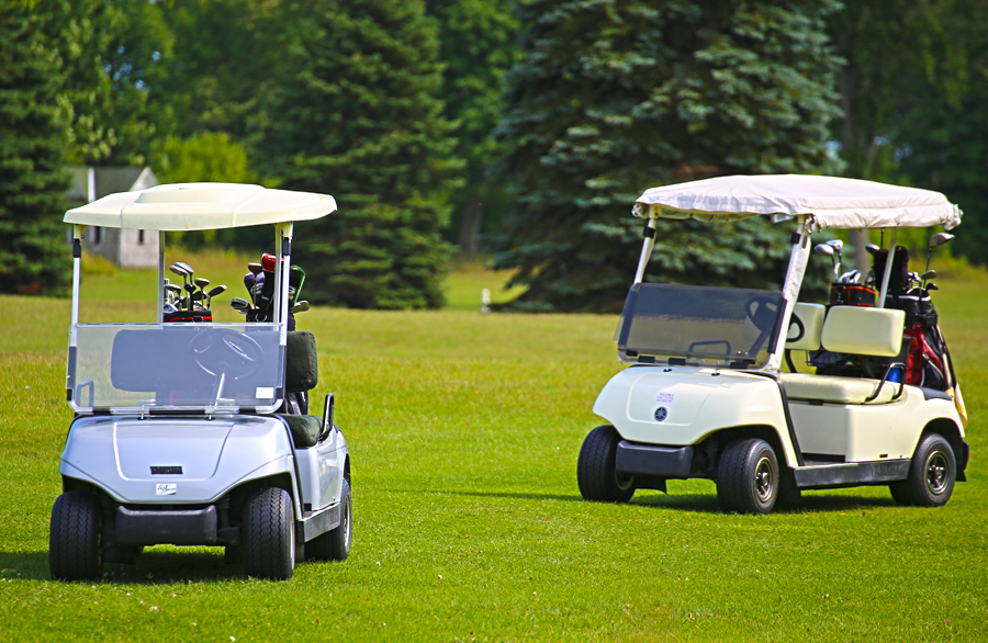 Hole 5 fairway at Nahma Golf Club.